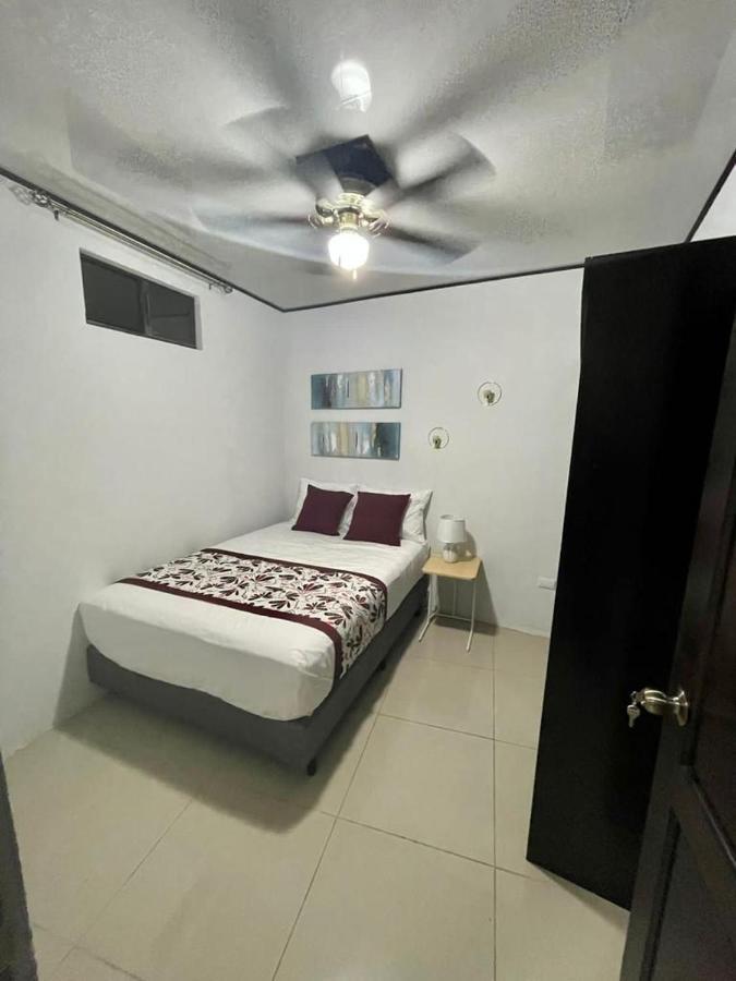 Apartamentos Cielo #1, Airport Juan Santamaria Alajuela Exterior foto